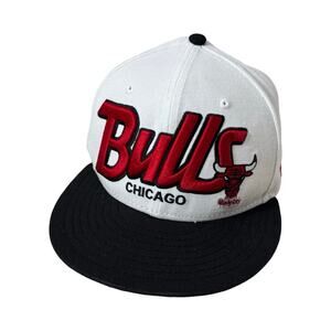 Chicago Bulls New Era Hardwood Classics Snapback Cap Hat Retro Y2K 90s NBA